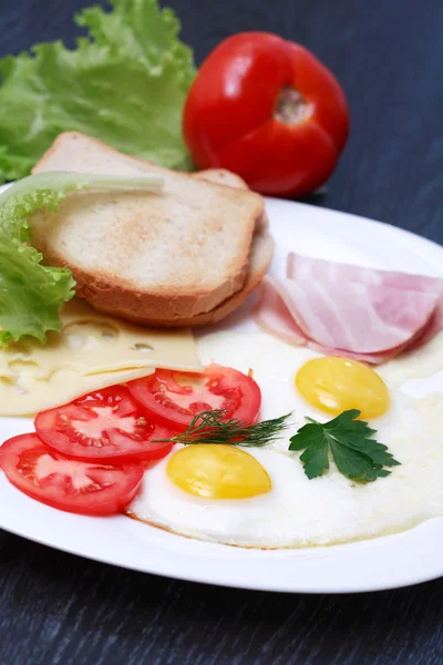 Fried Eggs — Stock Photo, Image