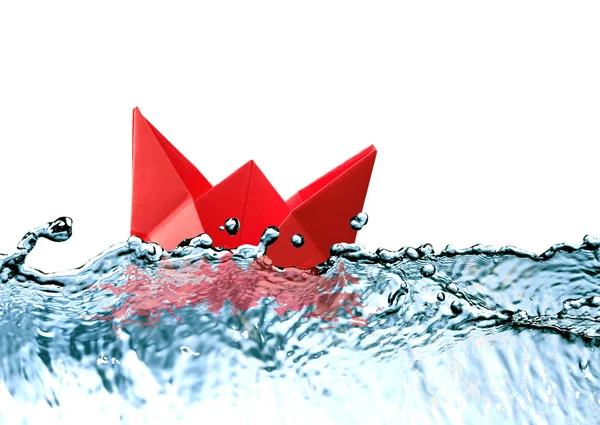 Barco de papel rojo — Foto de Stock