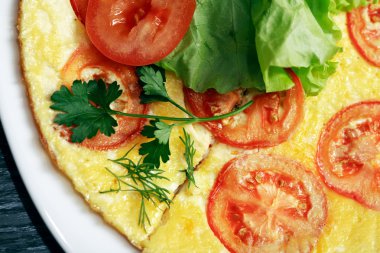Domatesli omlet