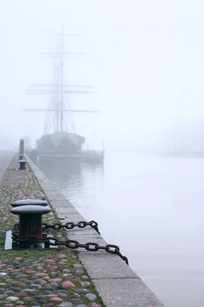 Nave nebbia — Foto Stock