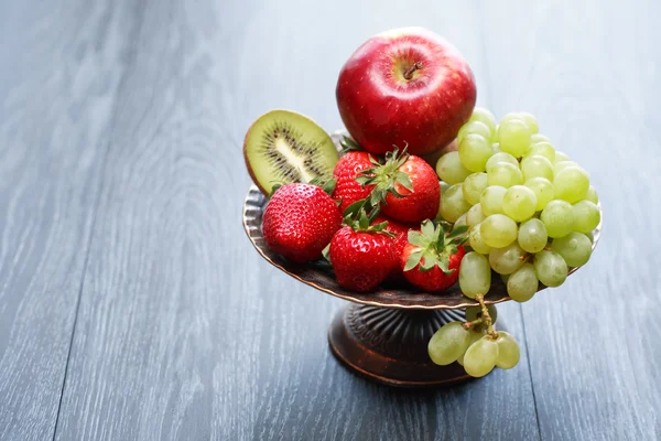 Frutas tigela — Fotografia de Stock