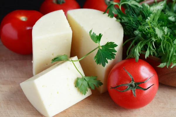 Queijo e legumes — Fotografia de Stock