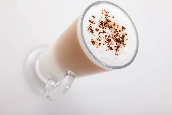 Tasse Heißen Latte Auf Weißem Hintergrund — Stockfoto