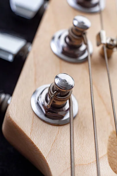 Headstock Ladicími Kolíky Detailní Záběr — Stock fotografie