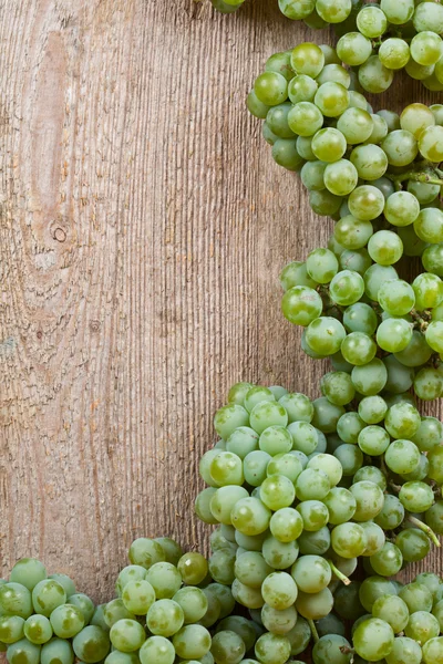 Uvas verdes frescas — Foto de Stock