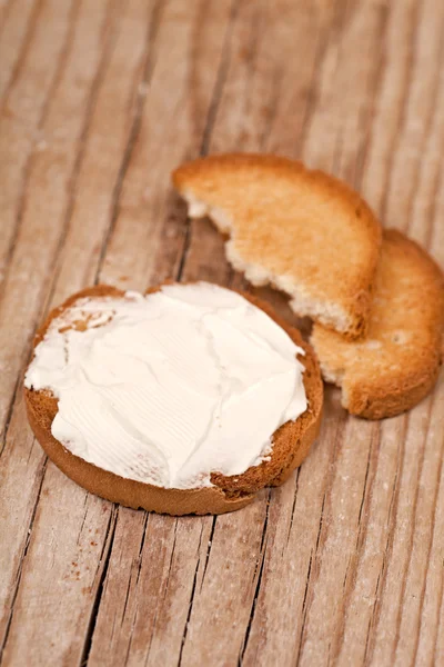 Krem peynirli kraker snack — Stok fotoğraf