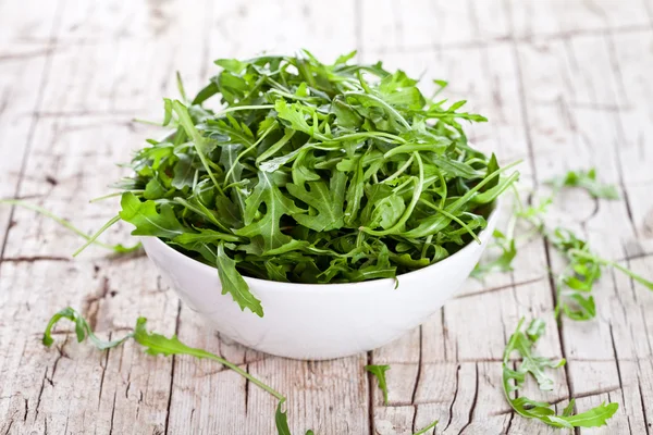 Rucola in a bowl — Stock Photo, Image
