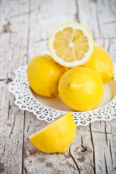 Fresh lemons — Stock Photo, Image