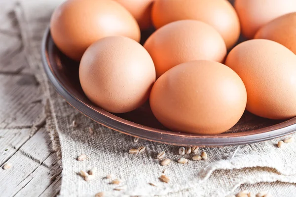 Fresh brown eggs — Stock Photo, Image