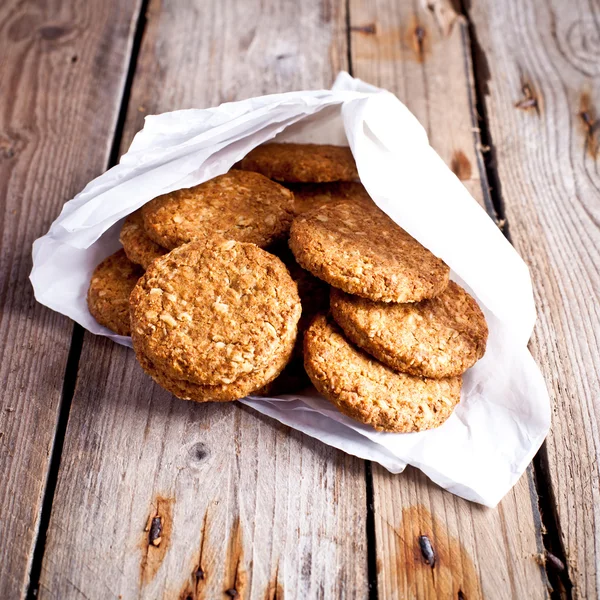 Fresh crispy oat cookies — Stock Photo, Image