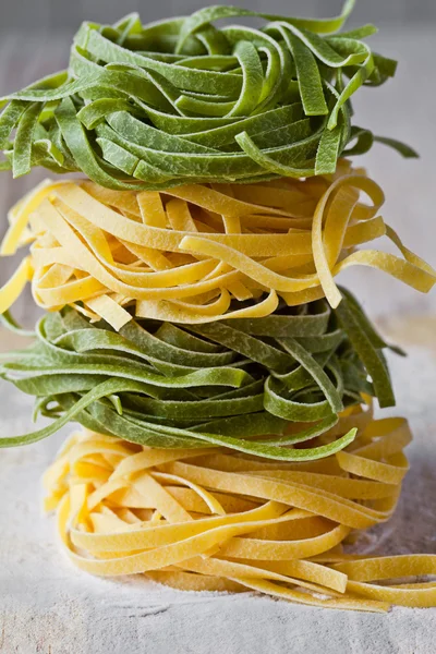 Tagliatelle di pasta italiana — Foto Stock