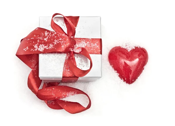 Regalo e cuore — Foto Stock