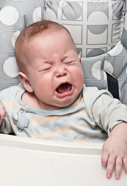 El niño llora — Foto de Stock