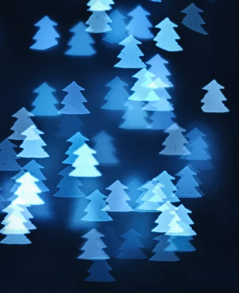 ब्लू क्रिसमस पृष्ठभूमि एक नए साल के फायर ट्री का रूप — स्टॉक फ़ोटो, इमेज