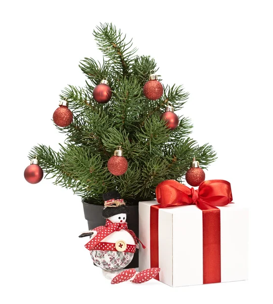 Рождественская елка в кастрюле — стоковое фото