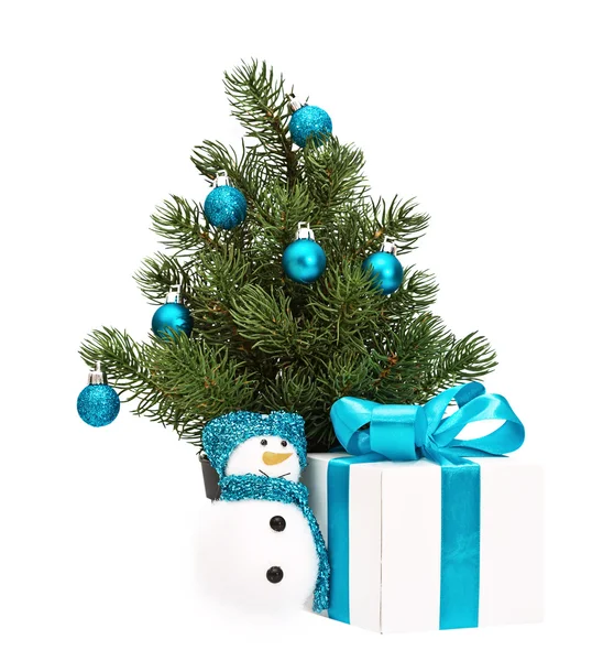 Snowman en de kerstboom in een pot — Stockfoto