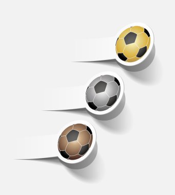 etiket resmi olan bir futbol topu