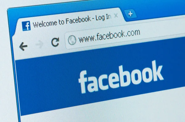 Pagina iniziale di Facebook il popolare social media networking — Foto Stock