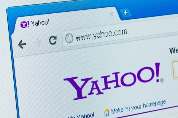 Yahoo Internet portal and e-mail service start page — Stock Photo, Image