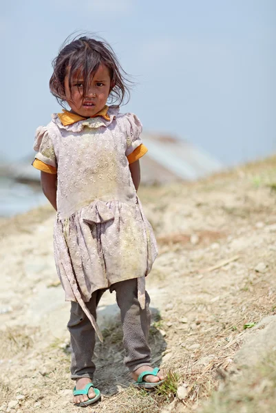 NAGARKOT, NEPAL - APRIL 5: Portrait of little unidentified Nepal — Stock Photo, Image