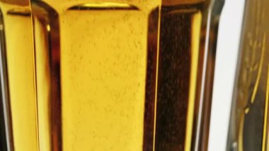 Lager bira cam balonlar ile