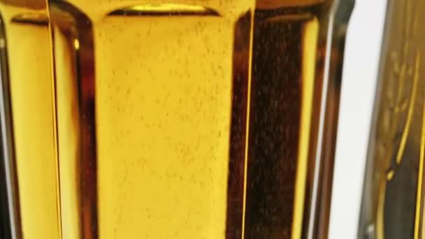 啤酒泡沫玻璃 — 图库视频影像