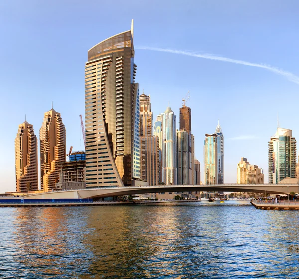 DUBAI, Emirados Árabes Unidos - OUTUBRO 23: Vista da região de Dubai - Dubai Mar — Fotografia de Stock