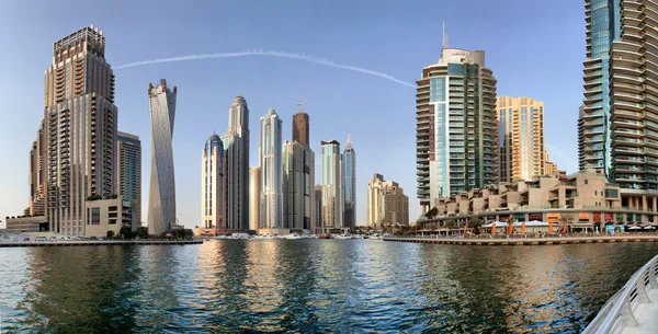 DUBAI, UAE - OCTOBER 23: View of the region of Dubai - Dubai Mar — Stock Photo, Image