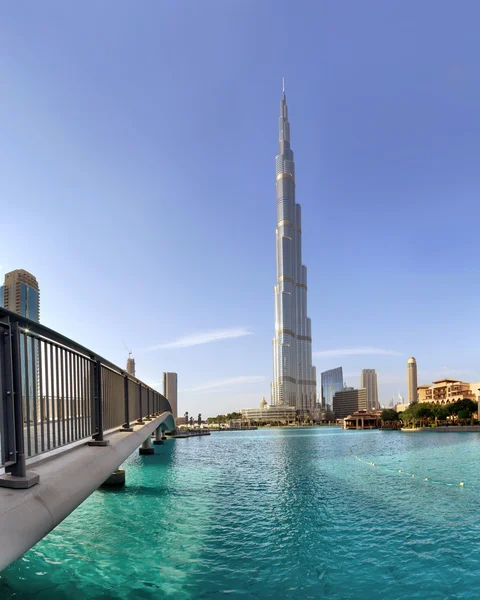 Dubaj, Spojené arabské emiráty - 23. října: burj khalifa, nejvyšší budovy v t — Stock fotografie