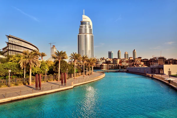 DUBAI, Emirados Árabes Unidos - OUTUBRO 23: Endereço Hotel e Lago Burj Dubai — Fotografia de Stock