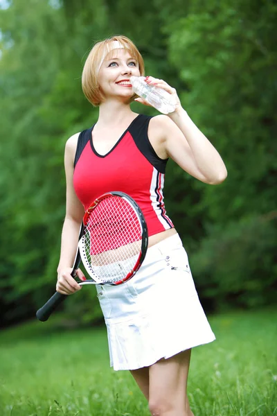 Young sports woman outdoor — Stock Photo, Image