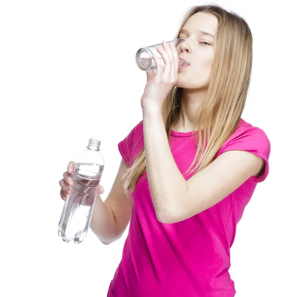 Young beautiful woman drinking water — Stock Photo, Image