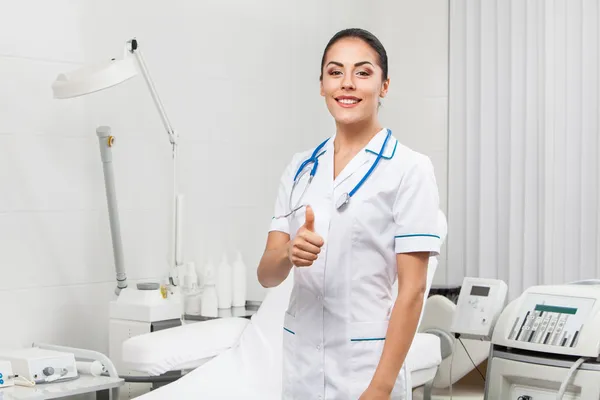 Beautiful brunette woman medical worker — Stock Photo, Image