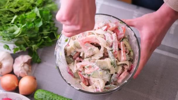 Closeup of woman slicing dill on wooden cutting board - preparing ingredient for meal — Stock Video