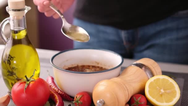 Preparing Marinade Sauce Bbq Domestic Kitchen Adding Honey — Stock Video