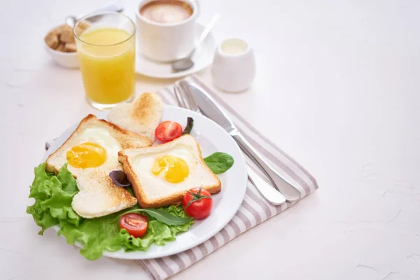 Fried Egg Toast Bread Cup Fresh Hot Coffee Light Grey — Φωτογραφία Αρχείου