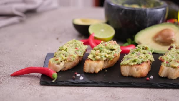 Bruschetta Freshly Made Guacamole Sauce Domestic Kitchen — Vídeos de Stock