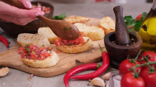 Making Vegan Healthy Breakfast Spreading Tomato Salsa Whole Grain Bread — Video