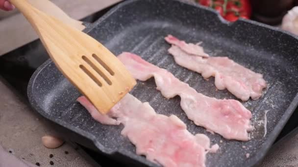 Cooking Pieces Flavorful Sliced Organic Bacon Fried Grill Pan — Vídeos de Stock