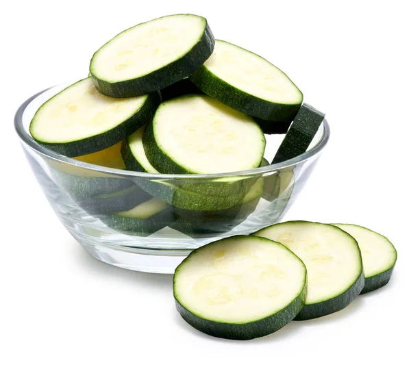 Skivad Zucchini Cirklar Glas Skål Isolerad Vit Bakgrund — Stockfoto