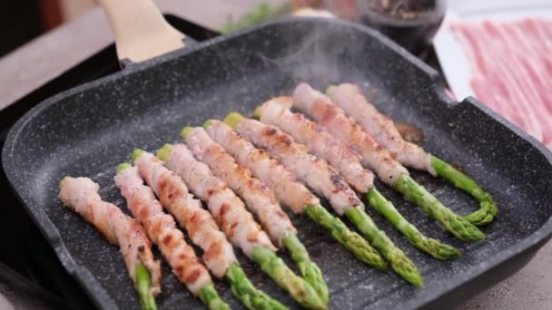 Asparagi Cucina Avvolti Con Pancetta Cucina Domestica — Video Stock