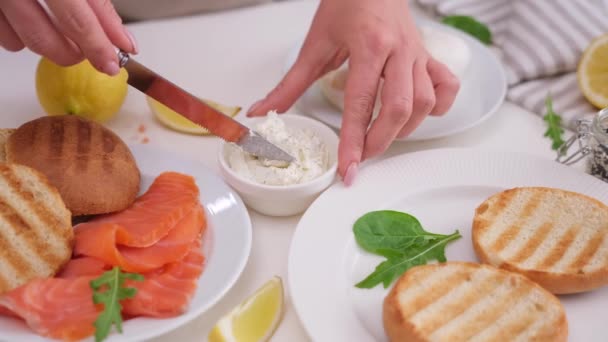 Making Salmon Fillet Sandwich Cream Cheese Domestic Kitchen — Stock Video