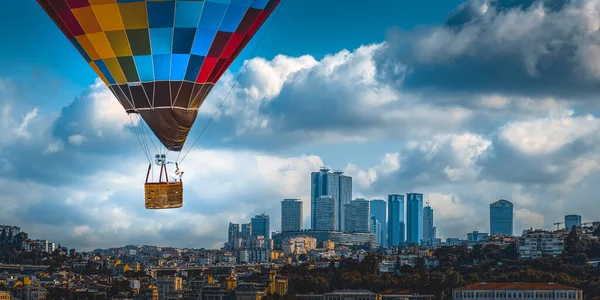 Businessman Binoculars Flies City Colorful Hot Air Balloon — Foto Stock