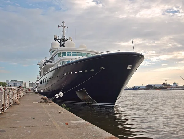 The Luxury Yacht Le Grand Bleu in Taiwan — Stock Photo, Image