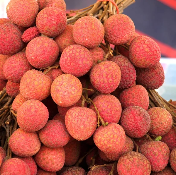 Fresh Lychees for Sale — Stock Photo, Image