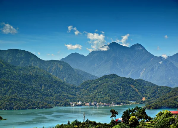 El hermoso lago Sun Moon en Taiwán —  Fotos de Stock