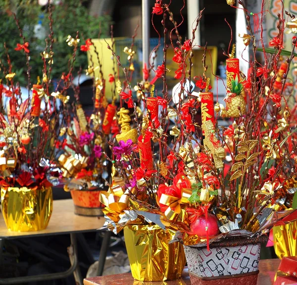 Décorations du Nouvel An chinois et symboles chanceux — Photo