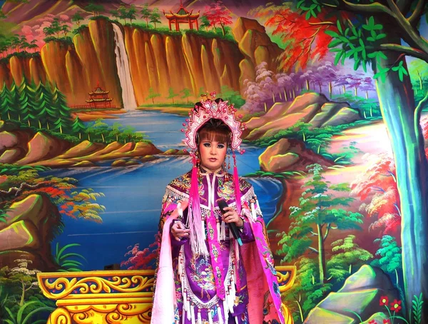 Çin opera performansı