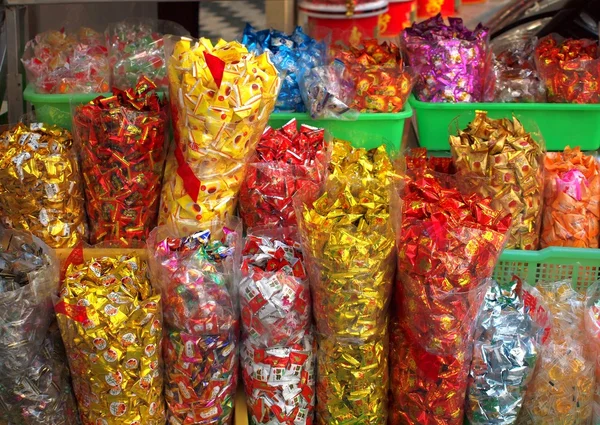Velké pytle s candy na prodej — Stock fotografie