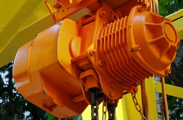 Orange Winch with Iron Chain — Stock Photo, Image